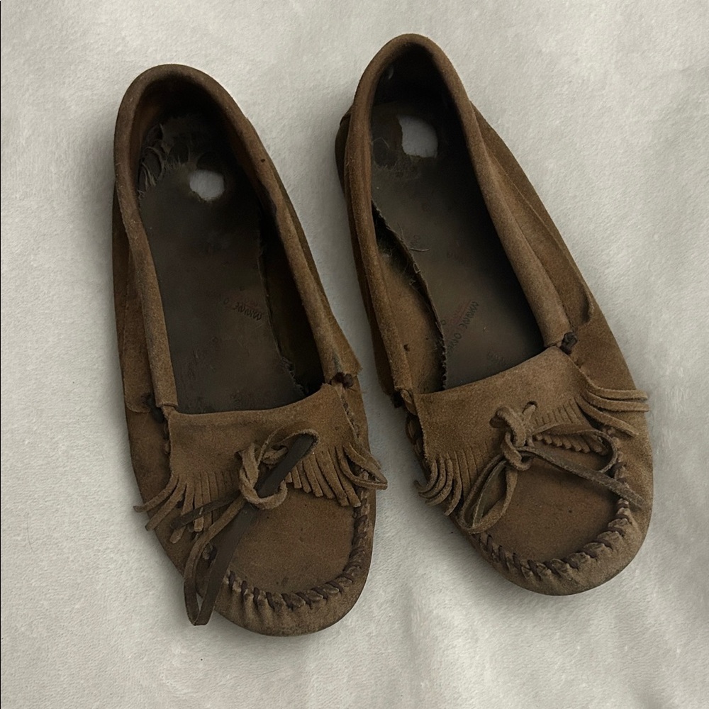 Brown Leather Minnetonka Moccasins